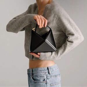 Mlouye mini flex bag in carbon (black)